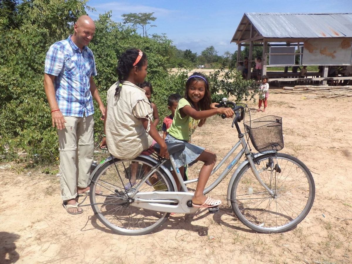 Volunteer experience in rural Cambodia